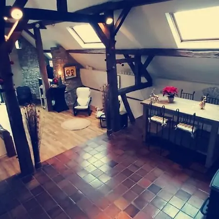 O'pozart منزل للإقامة Durnal